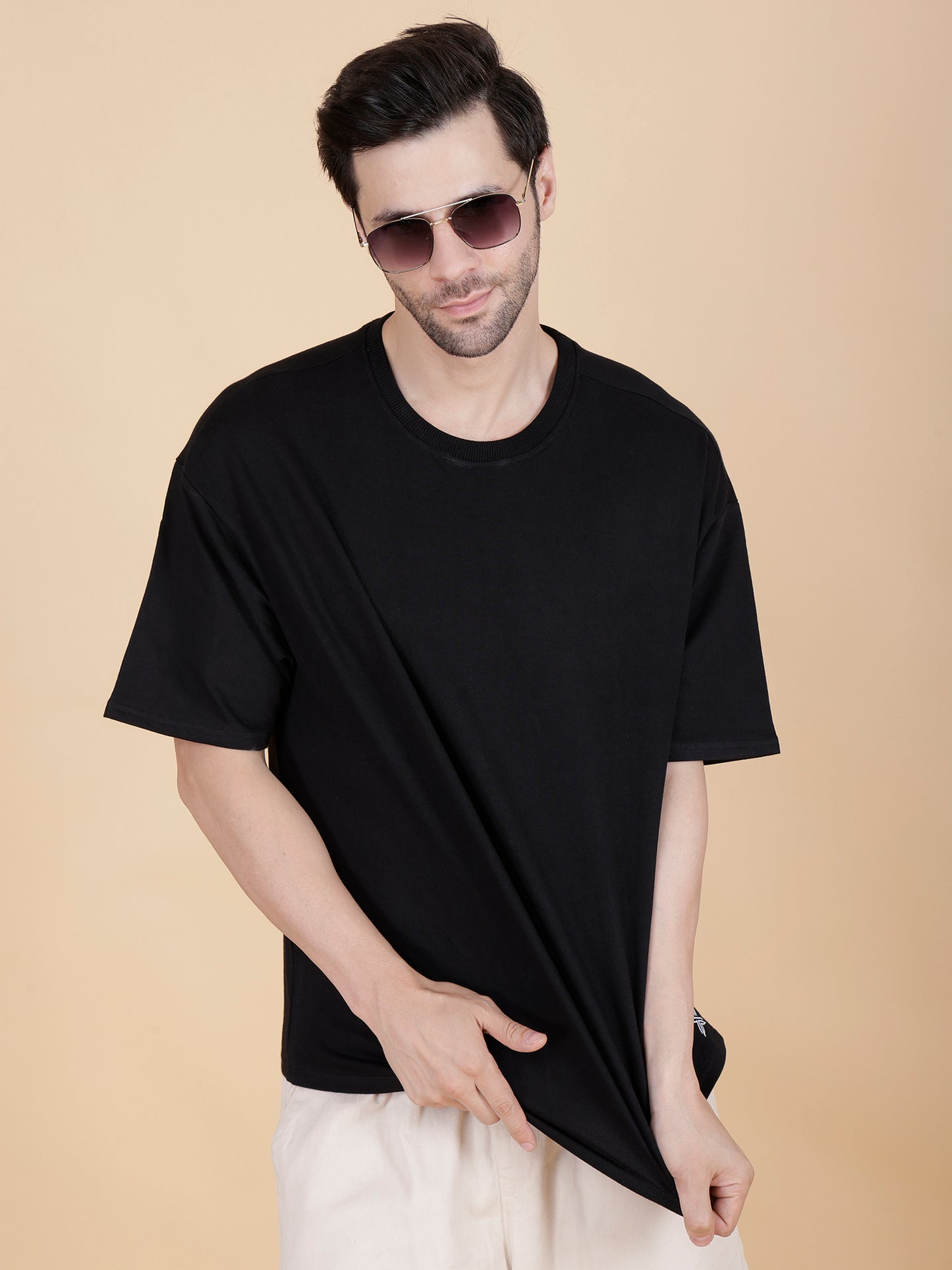 Oversized Solid (Black)